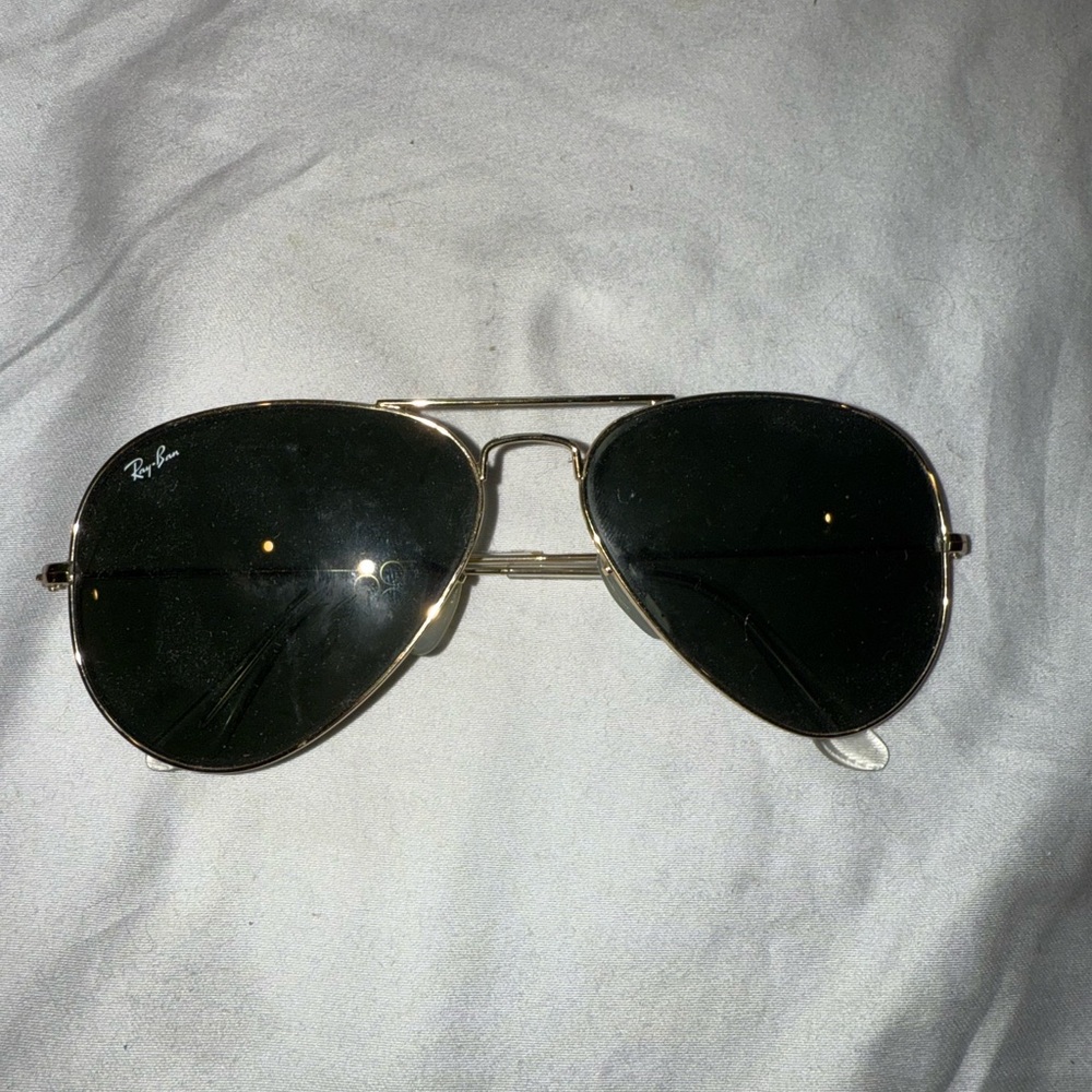 Ray-Ban Gold Frame Aviator Sunglasses